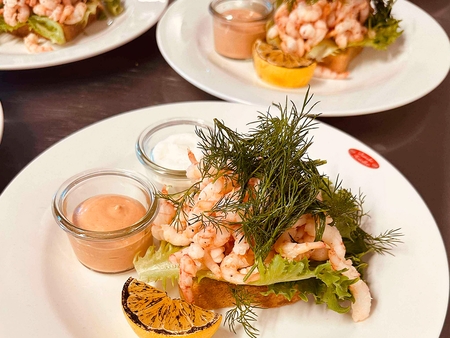 Den klassiske frokost på Hotel Pejsegården